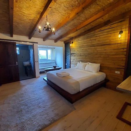 Hotel Devi Erseke Zewnętrze zdjęcie