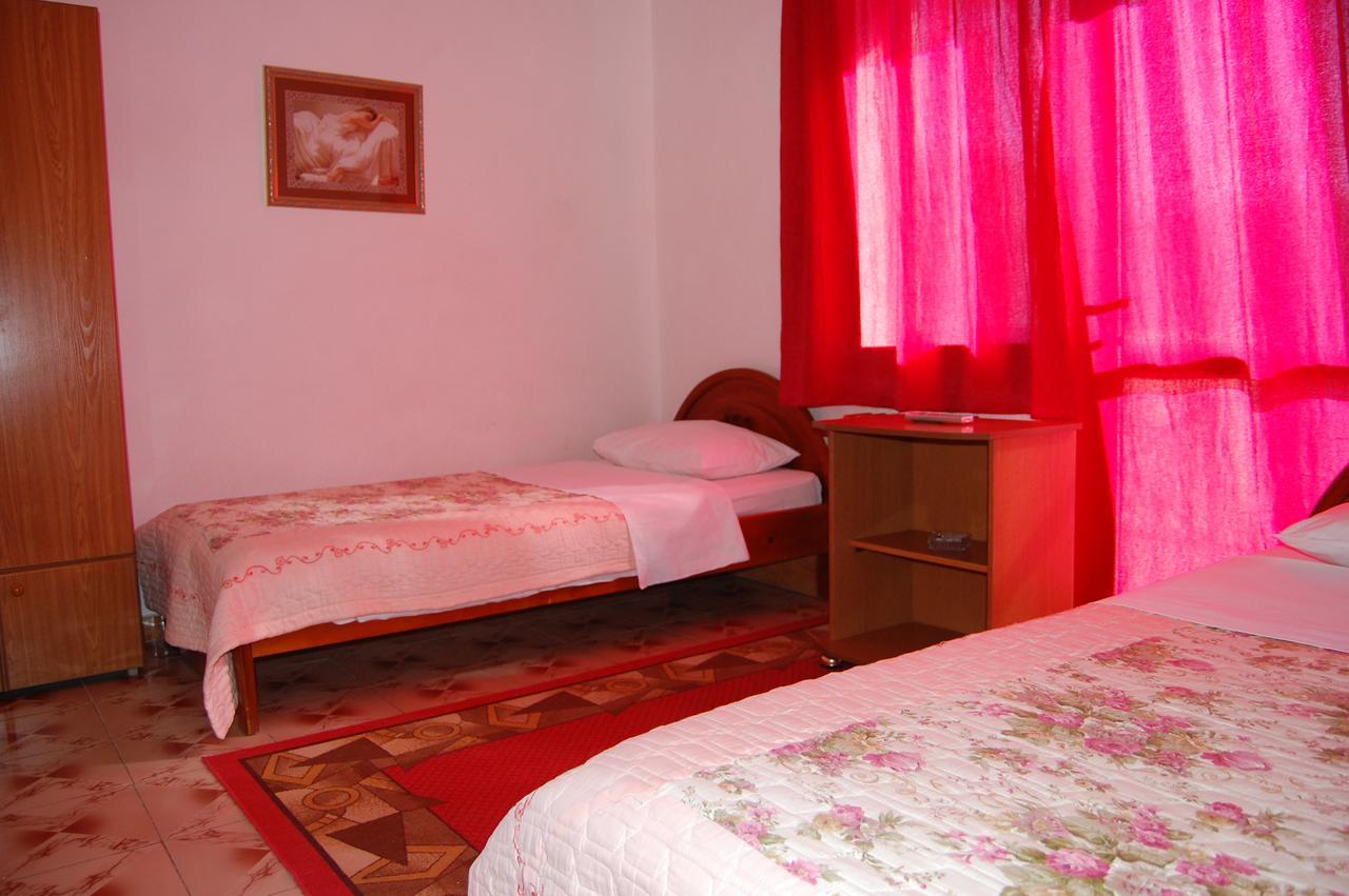 Hotel Devi Erseke Zewnętrze zdjęcie